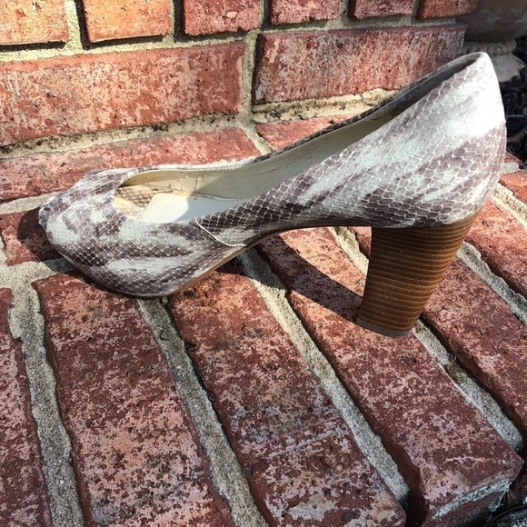 FRANCO santo “Snakeskin”  Peeptoe High Heel PumpsSize 8.5 - Picture 8 of 13